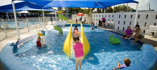 Családbarát - Gyöngyösi Család és KarrierPont