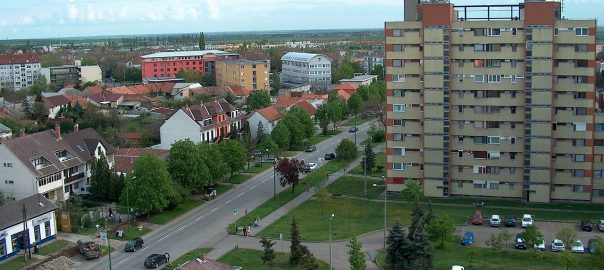 Vidéki - Gyöngyösi Család és KarrierPont